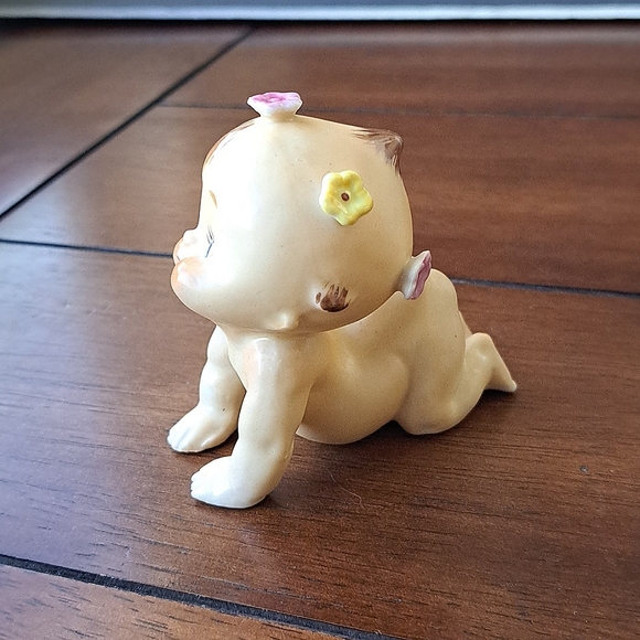 Vintage Nippon Japan Porcelain Kewpie Doll Blue Eyed Crawling Piano Baby Kitsch - Picture 7 of 8